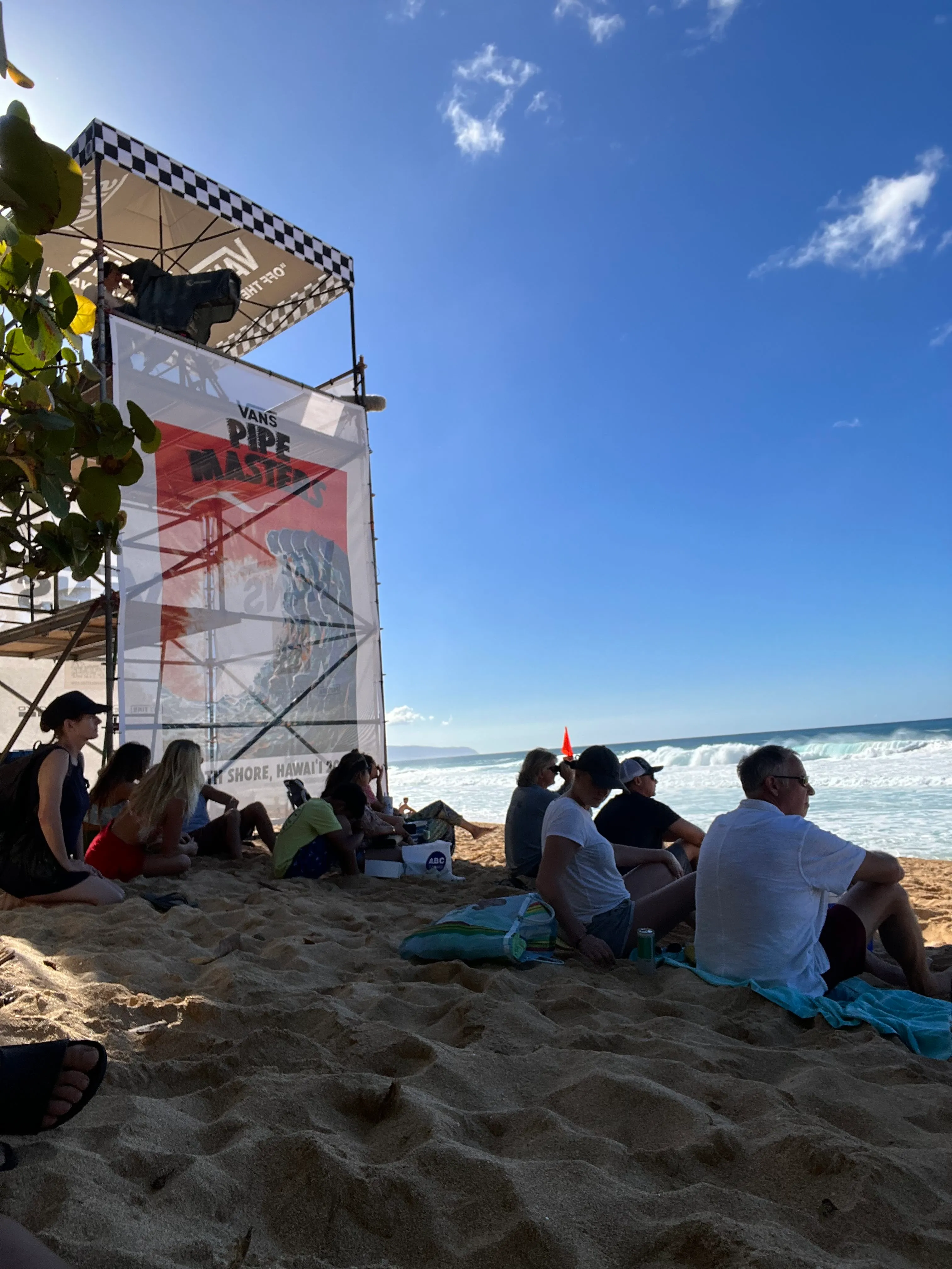 Watching the Pipe Masters Surf Competition at Pipeline, North Shore